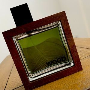 DSQUARED2
He Wood Rocky Mountain Eau de Toilette Spray for Men, 3.4 fl.oz